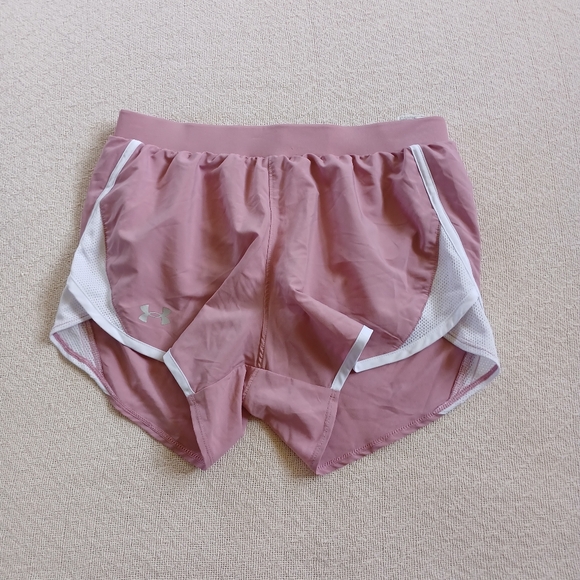 under armour ♡ loose heatgear shorts - Picture 1 of 9